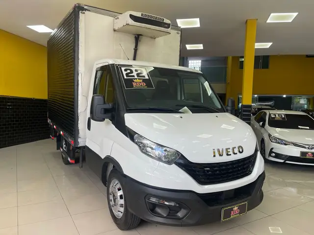 Carro Iveco Daily Chassi 2022 35-150 Longo 3.0 (Diesel)
