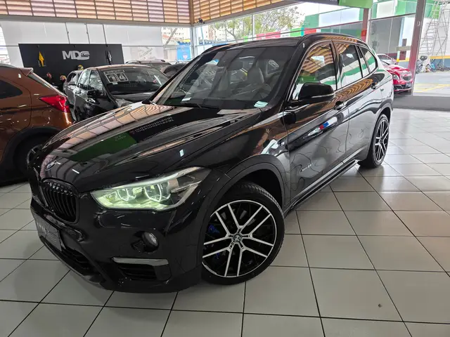Carro BMW X1 2018 2.0 xDrive25i Sport ActiveFlex