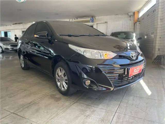 Carro Toyota Yaris Sedan 2019 1.5 XL Plus Tech CVT (Flex)