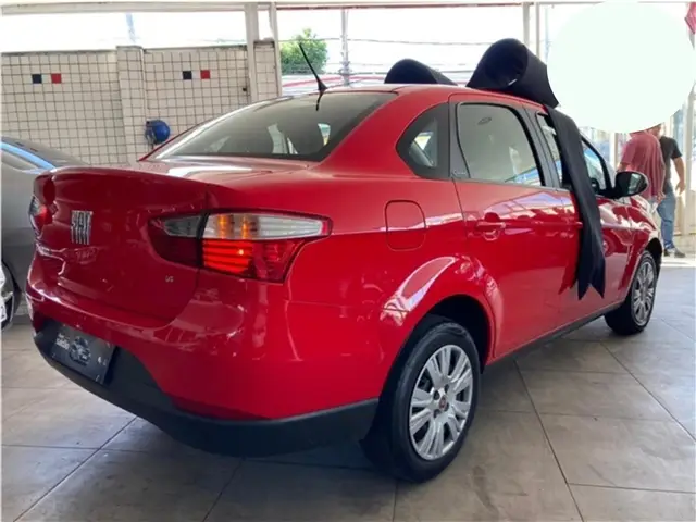 Carro Fiat Grand Siena 2020 Evo Attractive 1.4 8V (Flex)