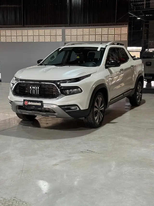 Carro Fiat Toro 2024 Volcano 2.0