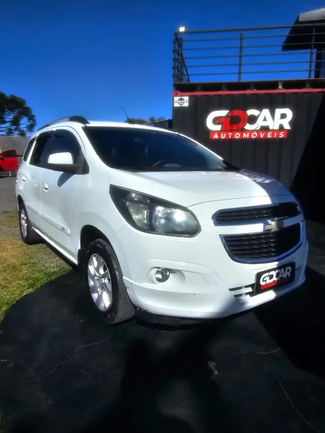 Carro Chevrolet Spin 2017 LTZ 7S 1.8 (Flex) (Aut)