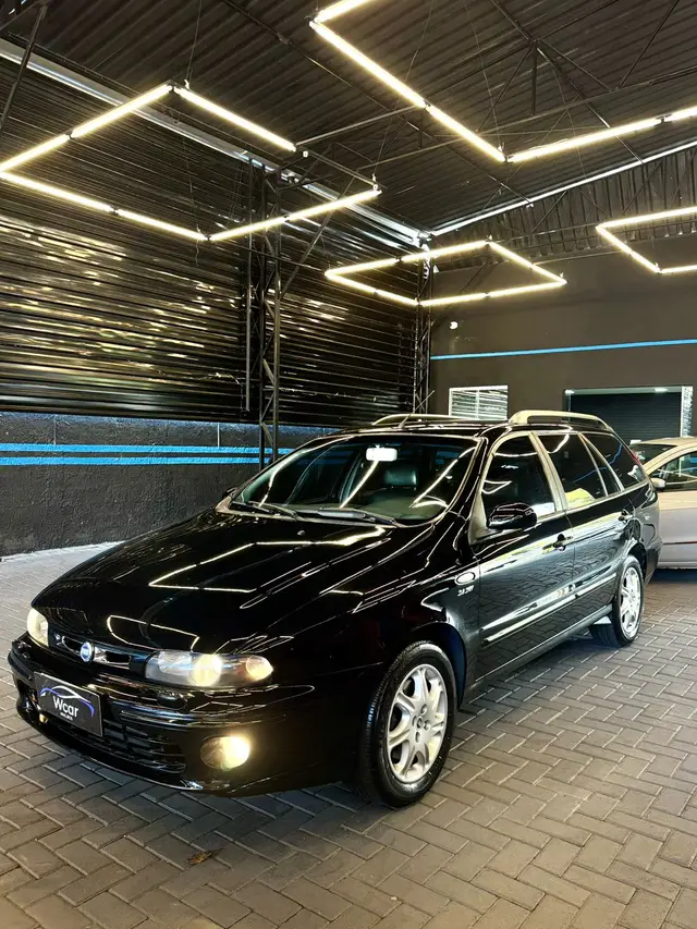 Carro Fiat Marea Weekend 2002 HLX 2.4 20V