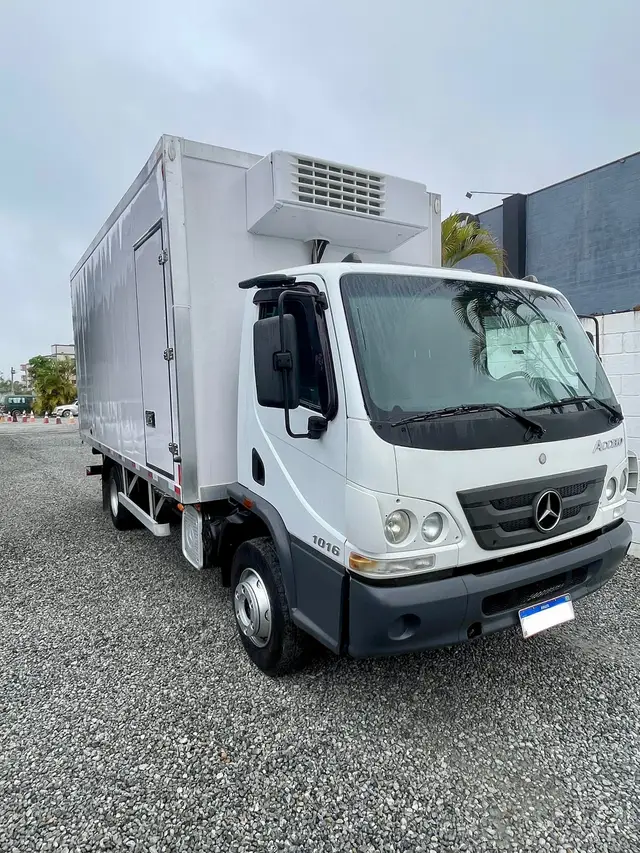 Caminhão Mercedes-Benz Accelo 2020 1016/46 C.EST
