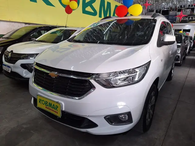 Carro Chevrolet Spin 2023 Premier 1.8 (Aut.)