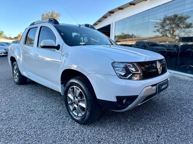 Carro Renault Duster Oroch 2016 1.6 16V SCe Dynamique (Flex)