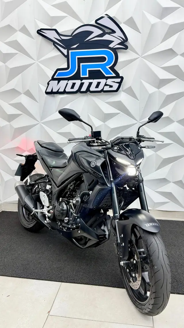 Moto Yamaha MT-03 2025 ABS