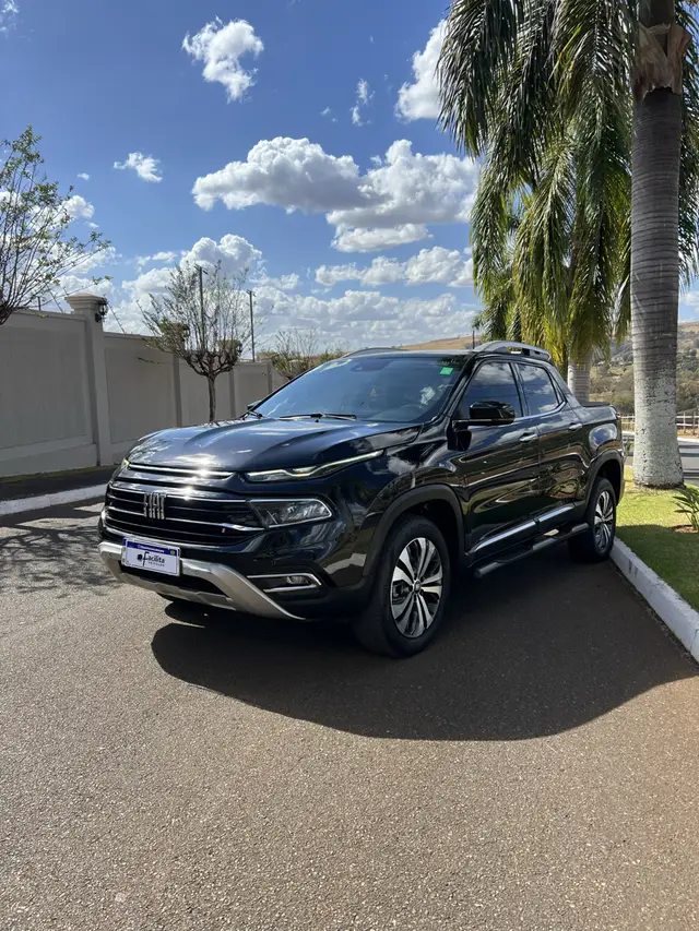 Carro Fiat Toro 2023 Volcano 1.3