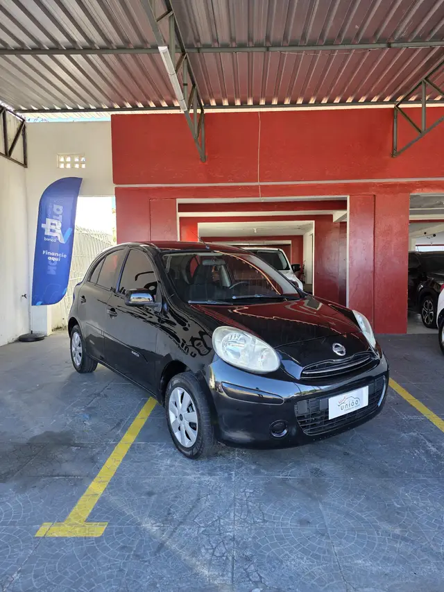 Carro Nissan March 2013 1.6 16V S (Flex)