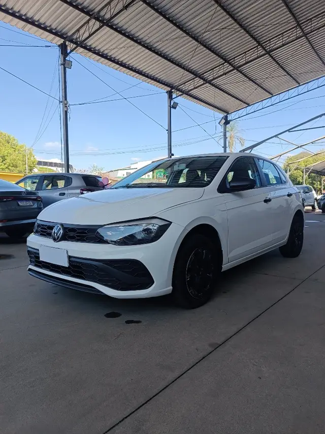 Carro Volkswagen Polo 2025 Track 1.0 Flex 12V 5p