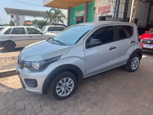 Carro Fiat Mobi 2025 Like 1.0
