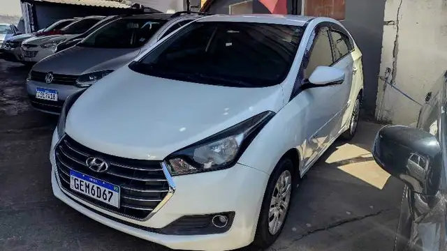 Carro Hyundai HB20S 2016 1.6 Comfort Plus (Aut) (Flex)