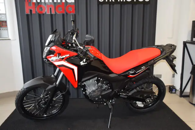 Moto Honda XRE Sahara 300 2026 Rally