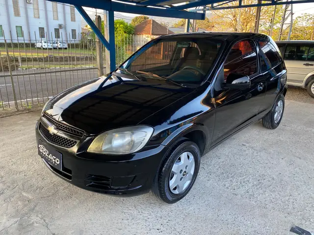 Carro Chevrolet Celta 2013 LS 1.0 (Flex) 2p