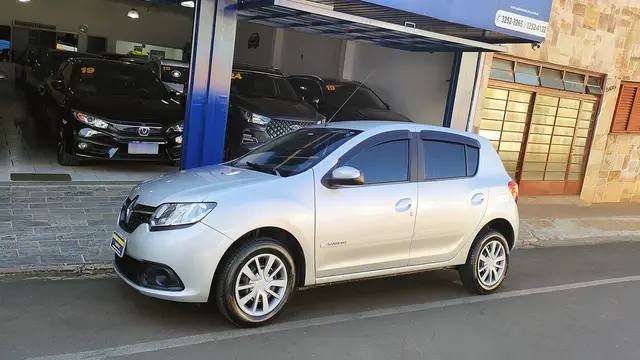 Carro Renault Sandero 2015 Expression 1.6 8V