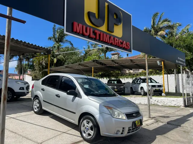 Carro Ford Fiesta Sedan 2008 1.0 (Flex)