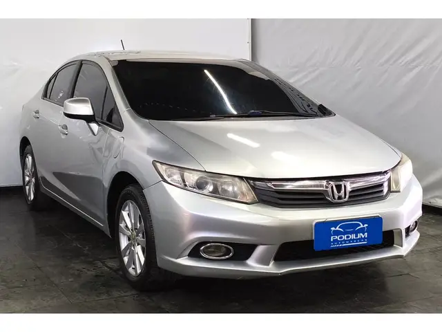 Carro Honda Civic 2012 New  LXS 1.8 16V i-VTEC (Flex)
