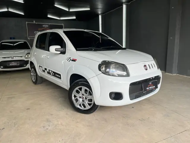 Carro Fiat Uno 2016 Vivace 1.0 8V (Flex) 4p