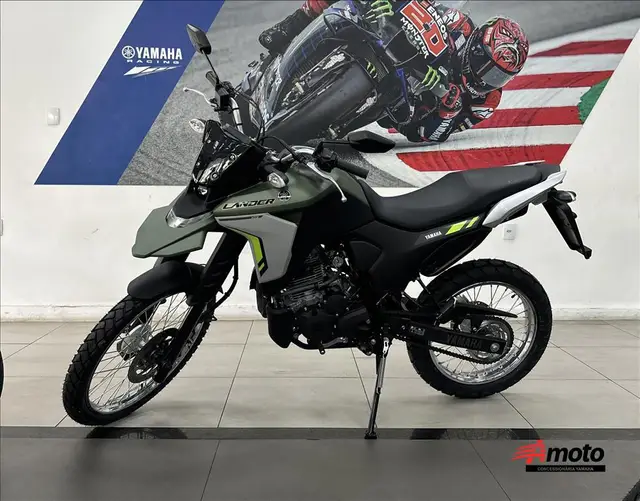 Moto Yamaha XTZ 250 Lander 2025 Connected