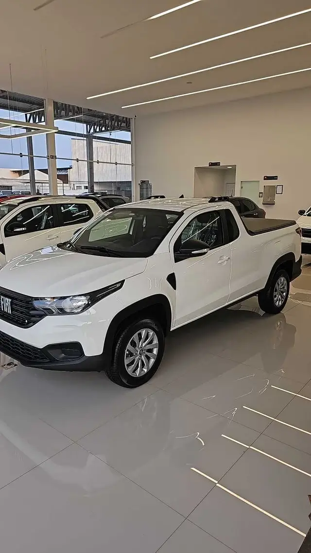 Carro Fiat Strada 2026 Freedom CD 1.3