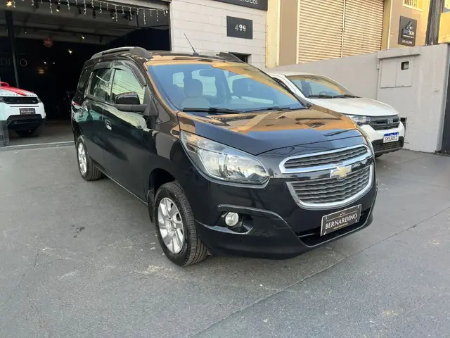 Carro Chevrolet Spin 2015 LTZ 7S 1.8 (Flex) (Aut)
