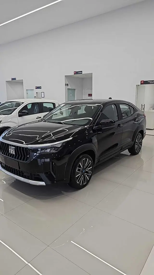 Carro Fiat Fastback 2026 Audace T200 Hybrid