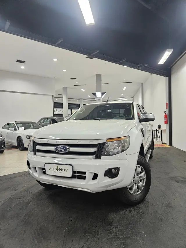Carro Ford Ranger Cabine Dupla 2015 Ranger 2.5 Flex 4x2 CD XLS