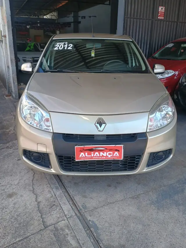 Carro Renault Sandero 2012 Expression 1.0 16V (flex)