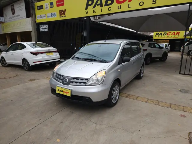 Carro Nissan Livina 2010 1.6 16V (flex)