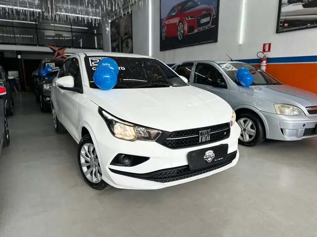 Carro Fiat Cronos 2022 Drive 1.3