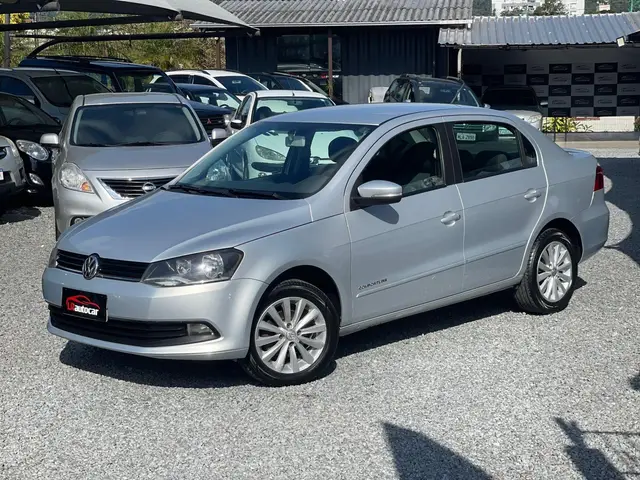 Carro Volkswagen Voyage 2016 1.6 VHT Comfortline (Flex)