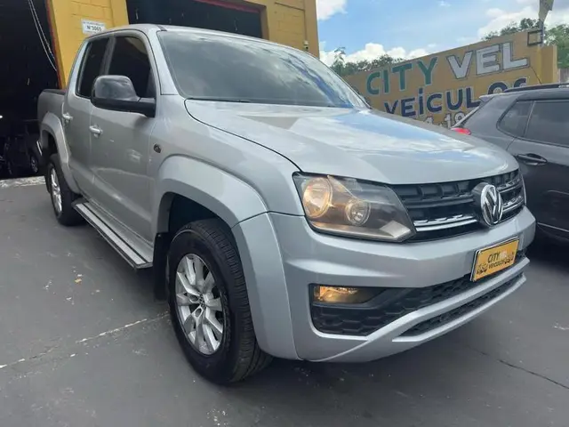 Carro Volkswagen Amarok 2018 2.0 CD 4x4 TDi Trendline