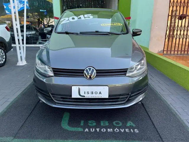 Carro Volkswagen Fox 2015 1.0 TEC Comfortline (Flex)