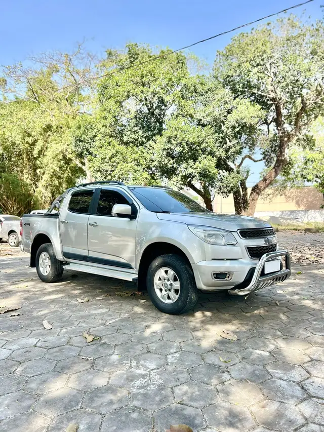 Carro Chevrolet S10 Cabine Dupla 2013 S10 LT 2.8 diesel (Cab Dupla) 4x2