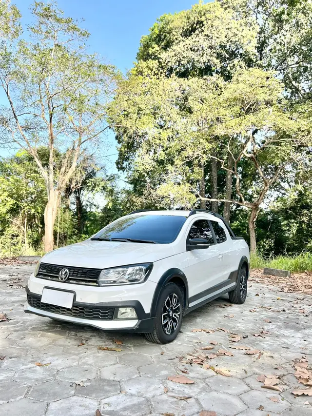 Carro Volkswagen Saveiro 2018 Cross 1.6 16v MSI CD (Flex)