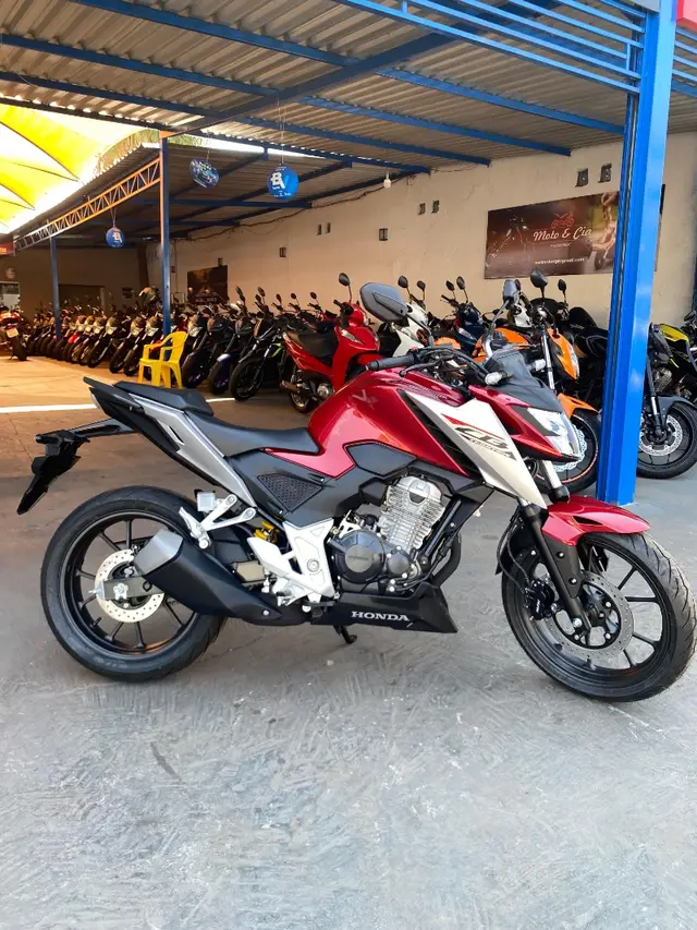 Moto Honda CB 300F Twister 2026 Standard