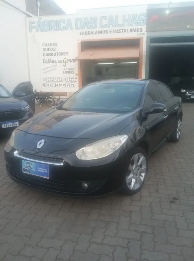 Carro Renault Fluence 2013 2.0 16V Dynamique (Aut) (Flex)
