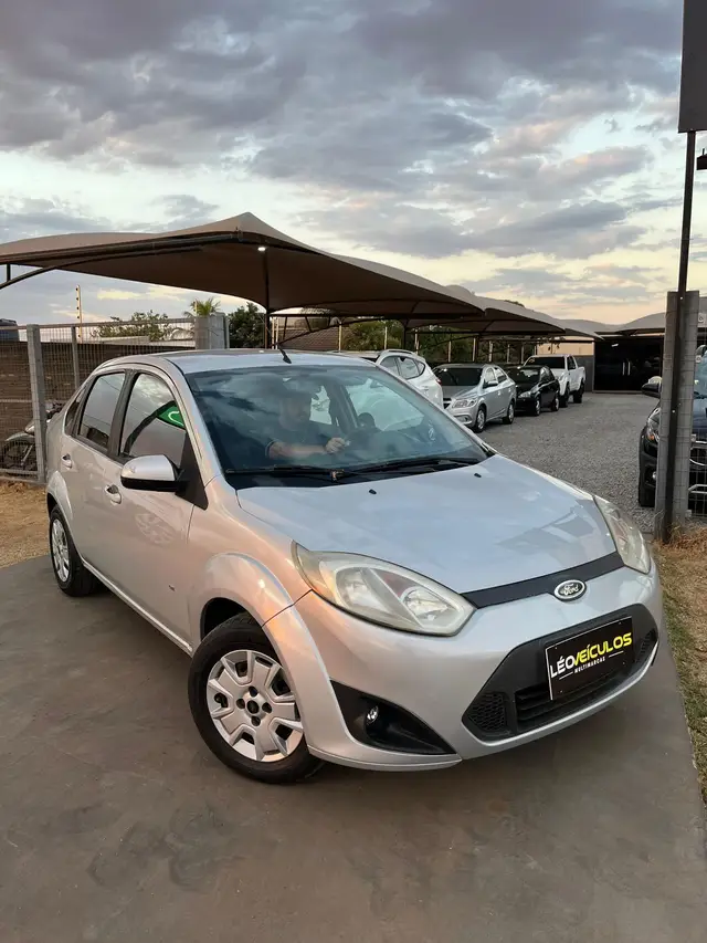 Carro Ford Focus Sedan 2014 S 1.6 16V TiVCT