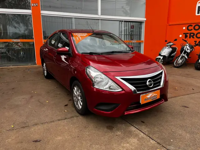 Carro Nissan Versa 2017 1.6 16V SV FlexStart CVT (Flex)
