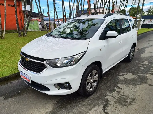 Carro Chevrolet Spin 2023 Premier 1.8 (Aut.)