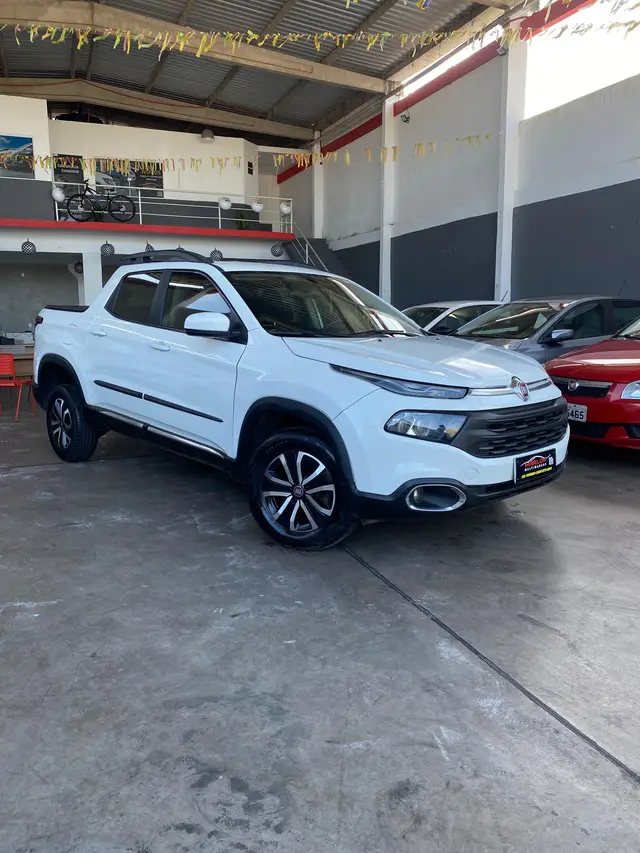 Carro Fiat Toro 2019 Freedom 1.8 AT6 4x2 (Flex)