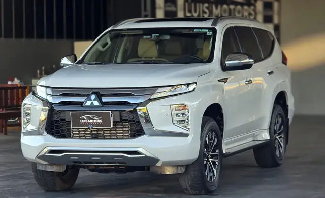 Carro Mitsubishi Pajero Sport 2024 HPE-S 2.4