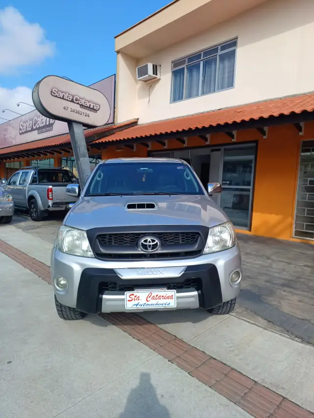Carro Toyota Hilux Cabine Dupla 2010 Hilux SRV 4X4 3.0 (cab dupla) (aut)