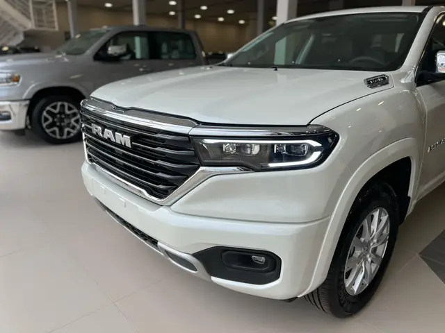 Carro Ram Rampage 2026 BigHorn 2.2 Turbodiesel