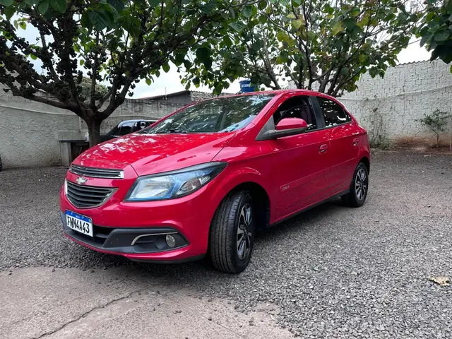 Carro Chevrolet Onix 2014 1.4 LTZ SPE/4 (Aut)