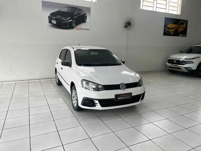 Carro Volkswagen Gol 2017 1.0 MPI Trendline 12V 5p (Flex)