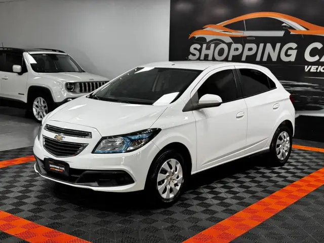Carro Chevrolet Onix 2014 1.4 LT SPE/4