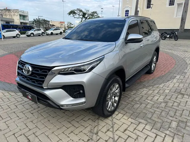 Carro Toyota SW4 2021 SRV 2.7 7L 4x2 (Aut) (Flex)