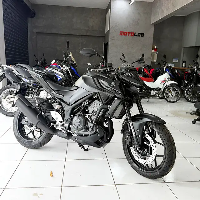 Moto Yamaha MT-03 2026 Connected