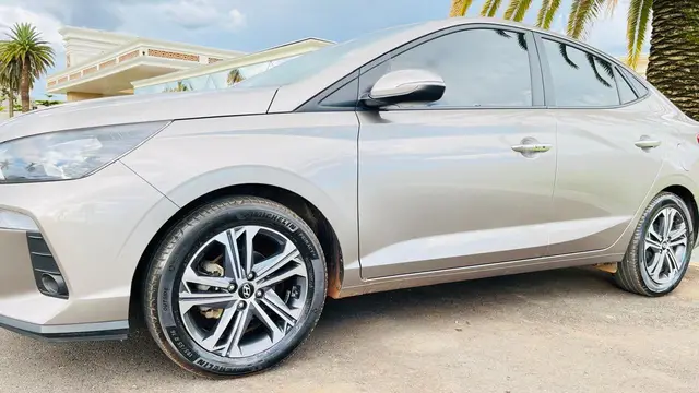 Carro Hyundai HB20S 2023 Platinum Plus 1.0 Turbo AT (Flex)